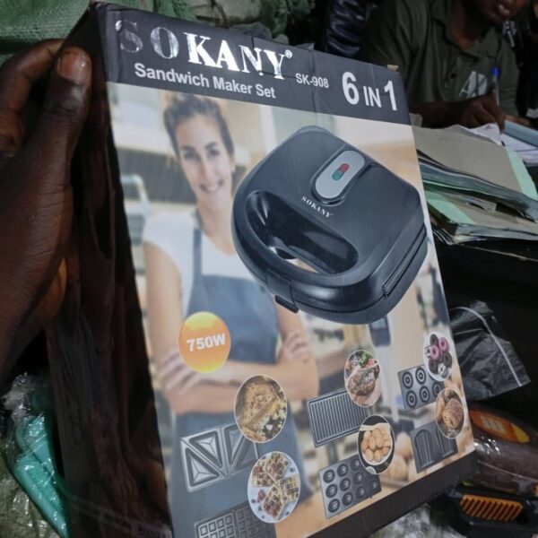 Sokany 6 in 1 Sandwich Maker - Image 3